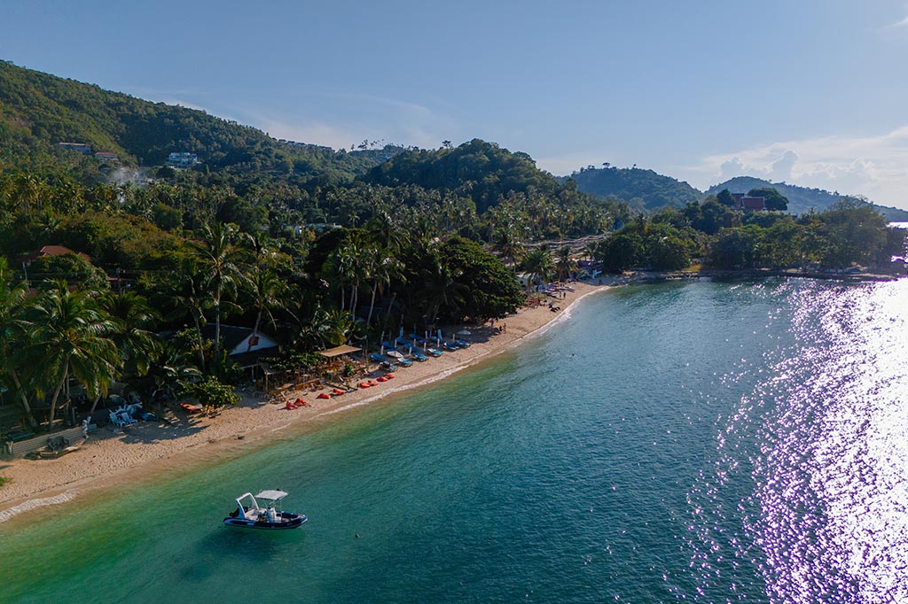 Luftaufnahme vom Ende des bang Po Beach im Norden Koh Samui