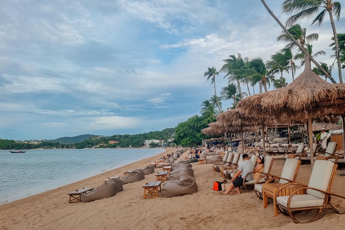 CocoTams Strandbar und Restaurand am Bophut Beach auf der Urlaubsinsel Koh Samui