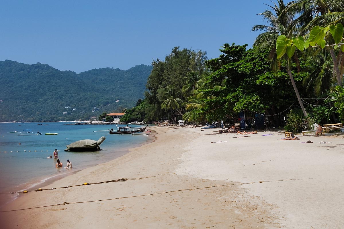 Der Mae Haad Beach gleich neben dem gleichnamigen Pier