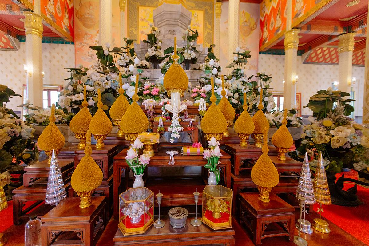 Altar im Phra Mahathat Chedi Phakdee Prakat