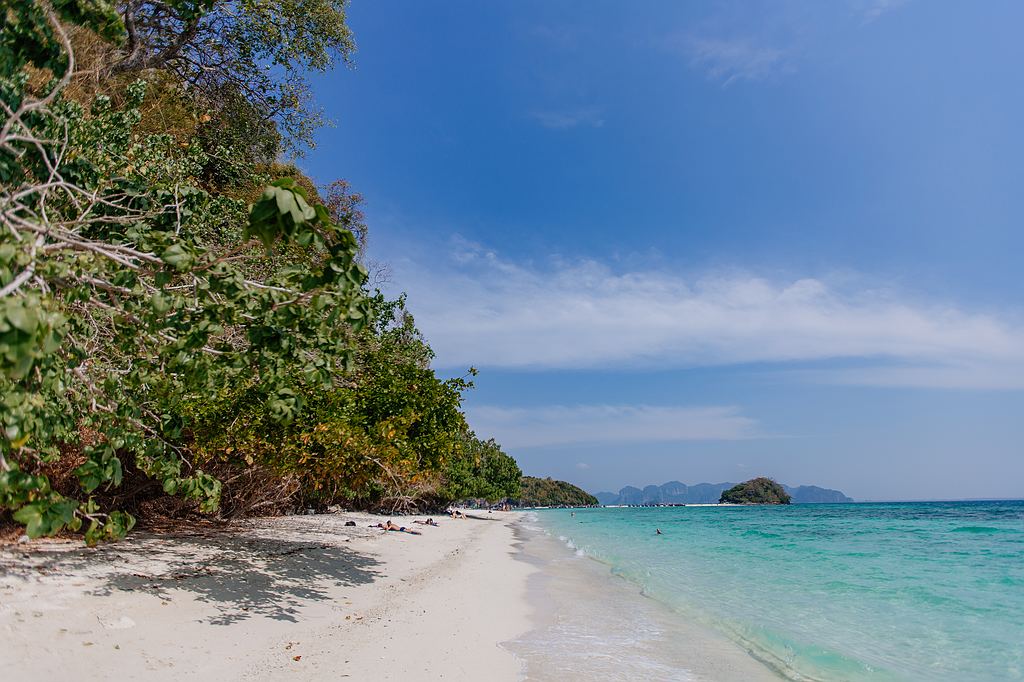 Ruhiger Strand auf Chicken Island