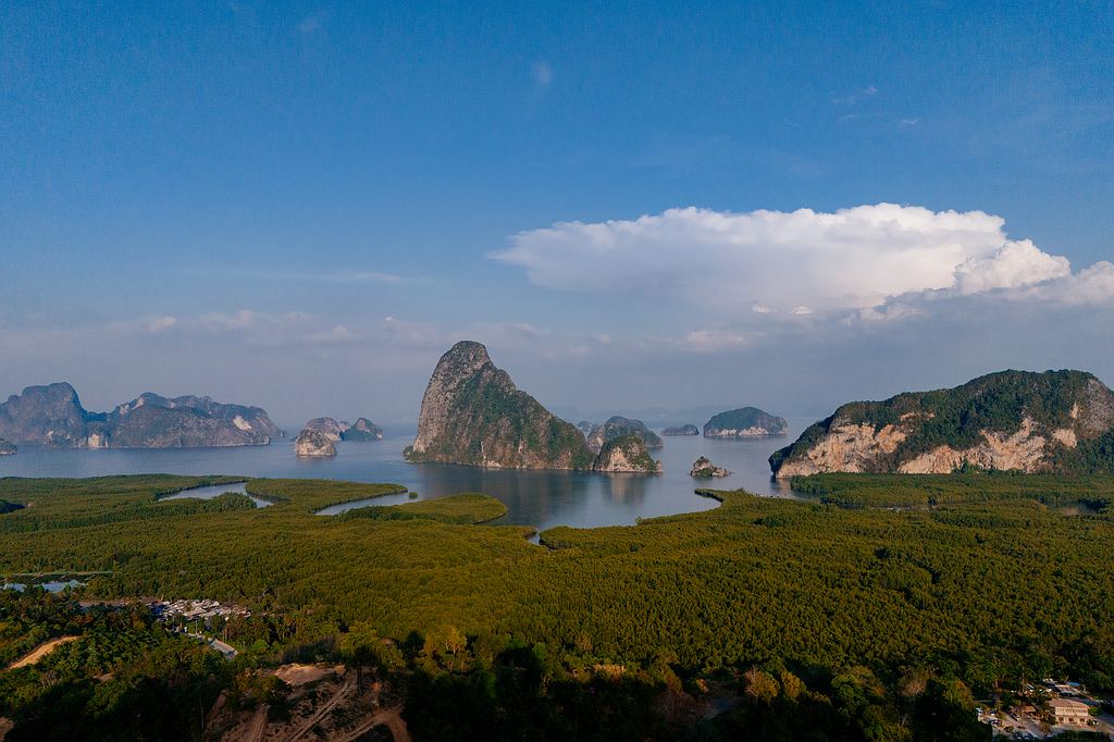 Samet Nangshe Viewpoint - mit Blick auf die Phang Na Bay