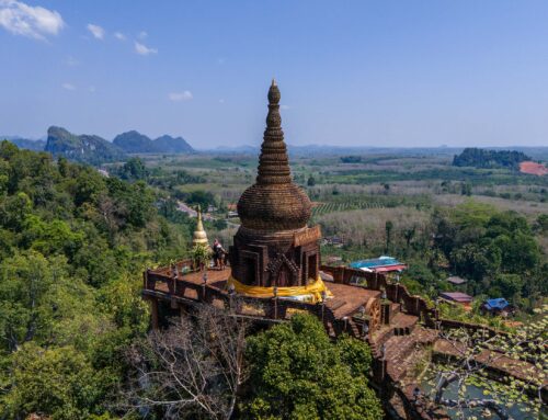 Khao Na Nai Luang Dharma Park – Ein Tempel Paradies über den Wolken