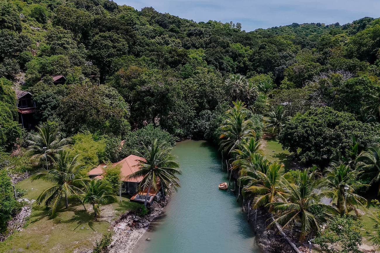 Kleine Lagune auf der Westseite von Koh Tan