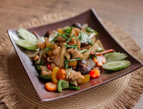 Gai Pad Med Mamuang – Thai Hühnchen mit Cashewnüssen 