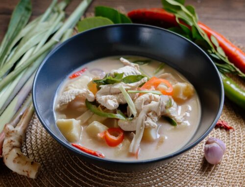 Tom Kha Gai Rezept – Authentische Thai-Kokossuppe mit Hühnchen