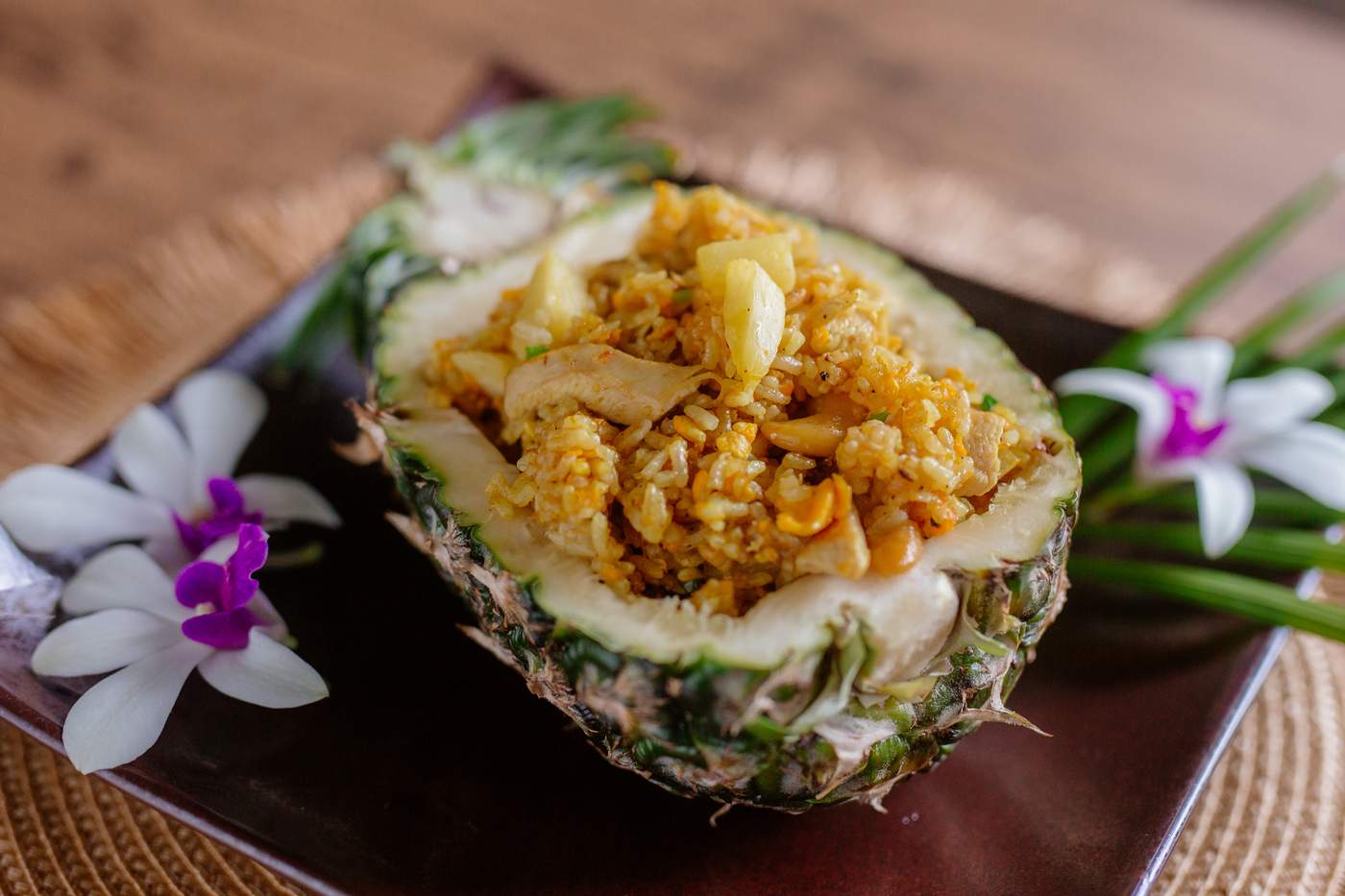 Alles über das thailändische Gericht Khao Pad Sapparot